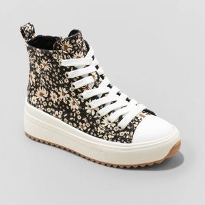 Blakely High-Top Lace-Up Zipper Sneaker